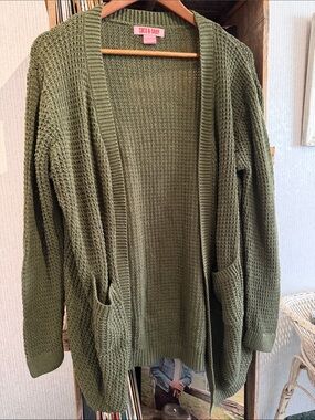 Coco & Shay Olive Open-Front Waffle Cardigan